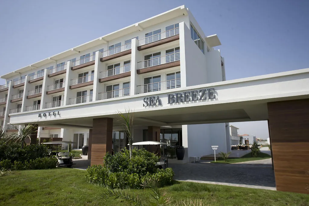 Sea Breeze Resort & Residences Nardaran 5*,  アゼルバイジャン