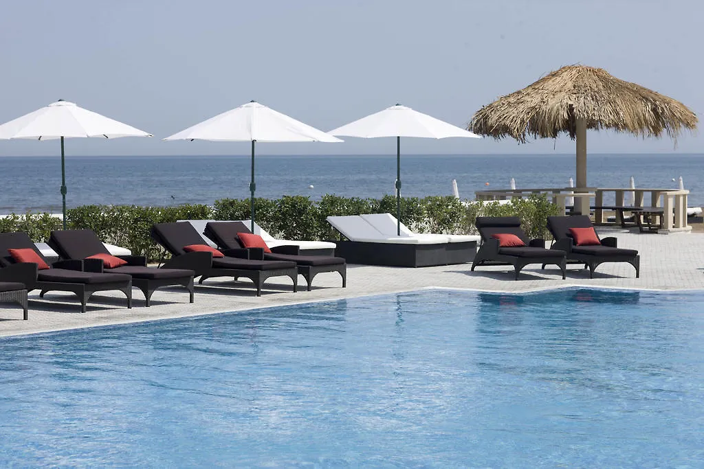 Sea Breeze Resort & Residences Nardaran 5*,  アゼルバイジャン